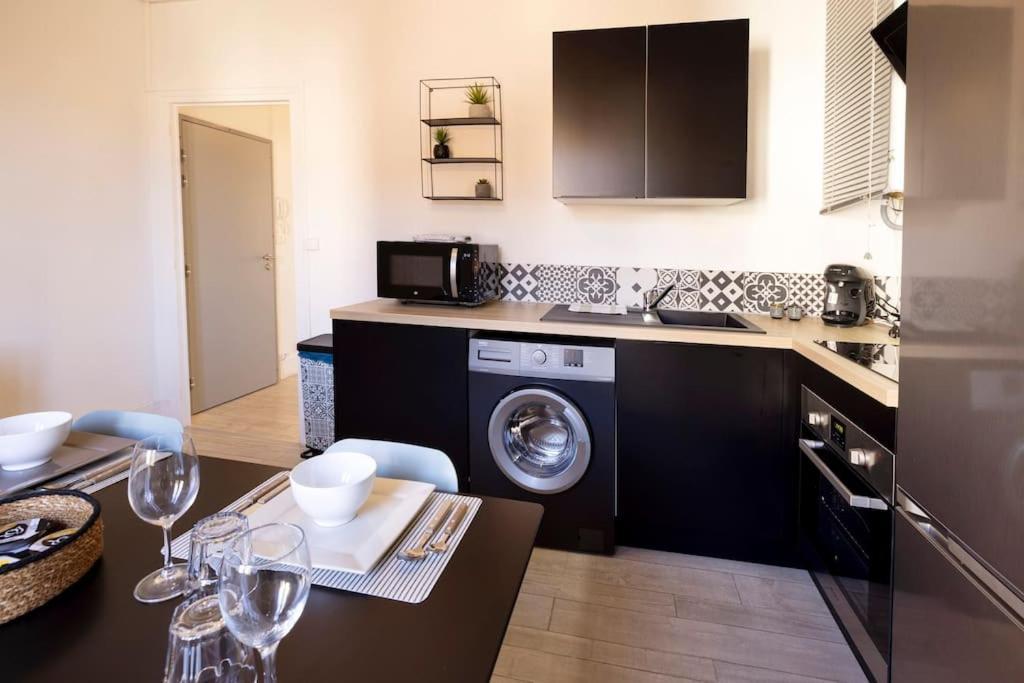 Le Cosy C - T2 Tout Equipe - Centre-Ville Gare Монлюсон Екстер'єр фото